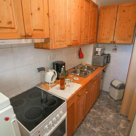 Sunshine Apartment Makarska Exterior photo