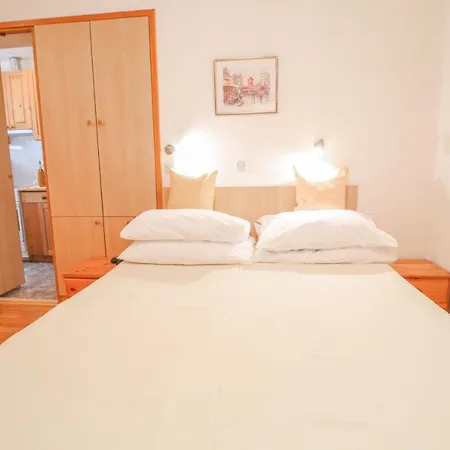 Sunshine Apartment Makarska Exterior photo