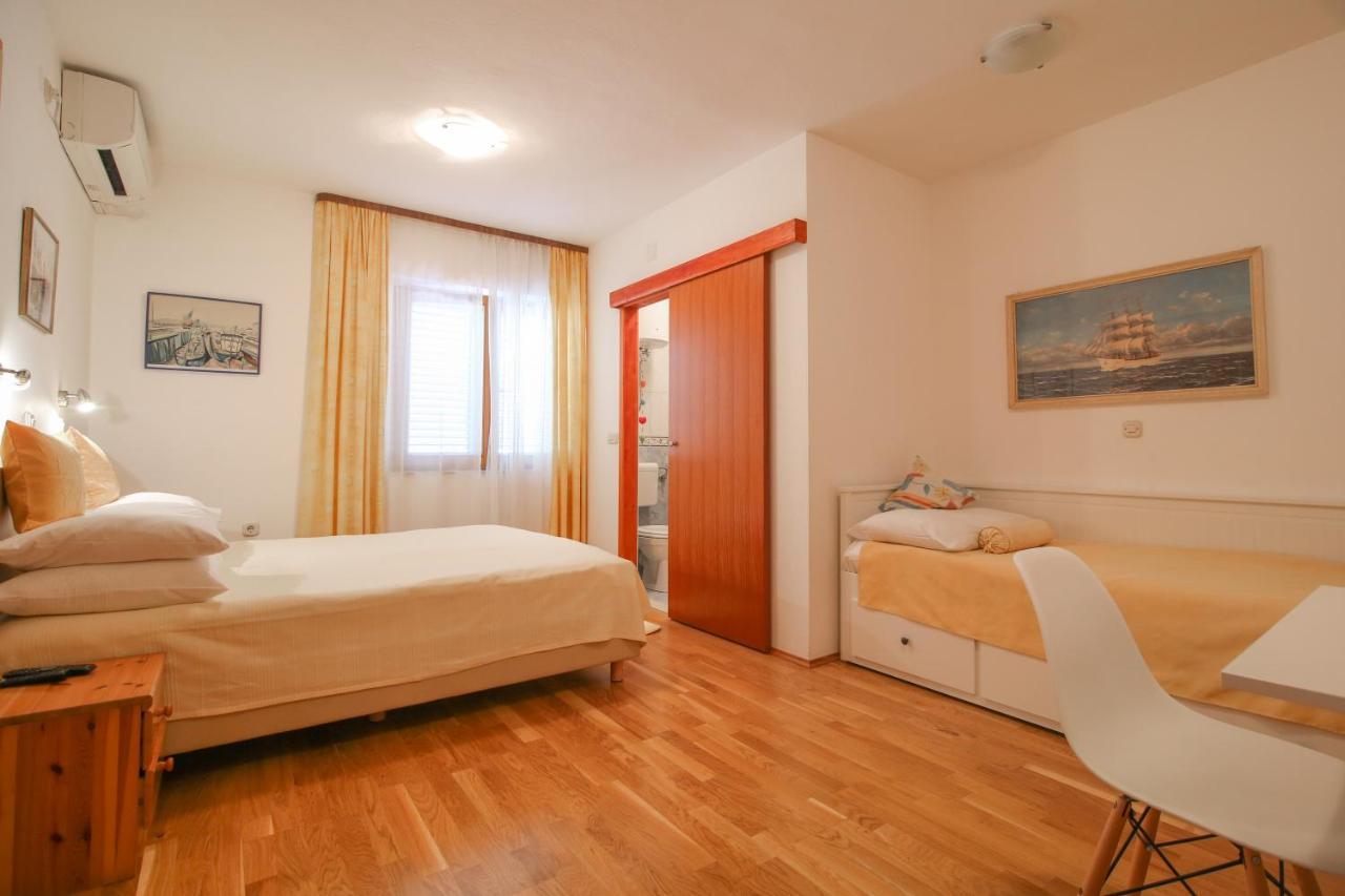 Sunshine Apartment